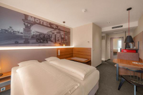 Zündwerk - Motel